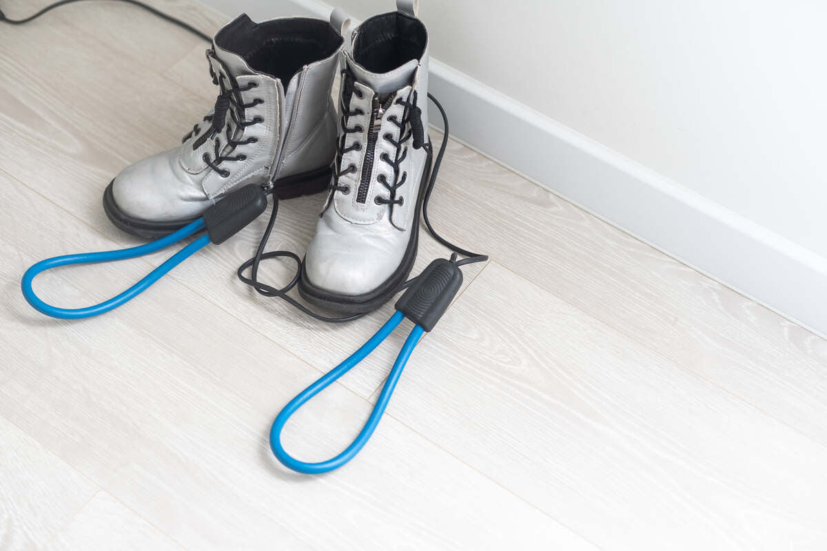 Electric boot warmers