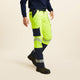 Ariat M7 Slim DuraStretch Pantalón de Trabajo de Sarga para Hombre, Resistente al Fuego (FR), Recto - Amarillo - 10043151
