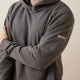 Ariat Rev Sudadera Tipo Pullover para Ropa de Trabajo para Hombre, Resistente al Fuego (FR), Con Capucha - Carbón - 10046643 - Imagen 2